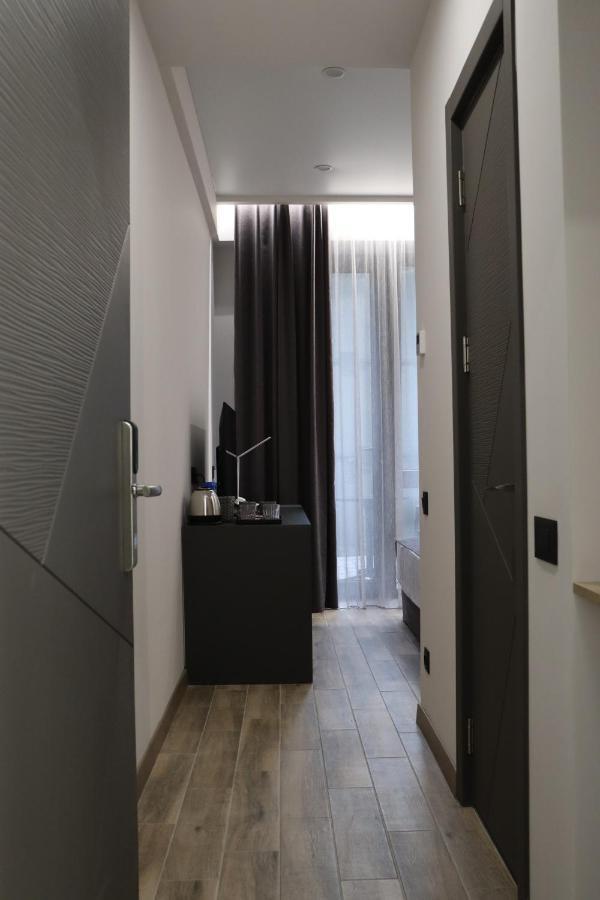 Orion Aparthotel Erevan Exterior foto