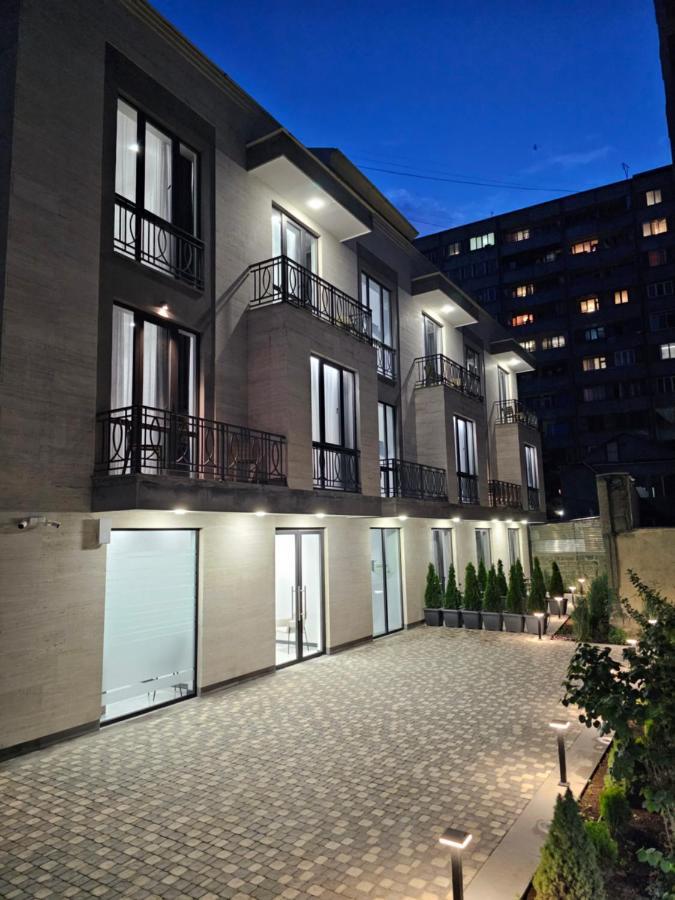Orion Aparthotel Erevan Exterior foto