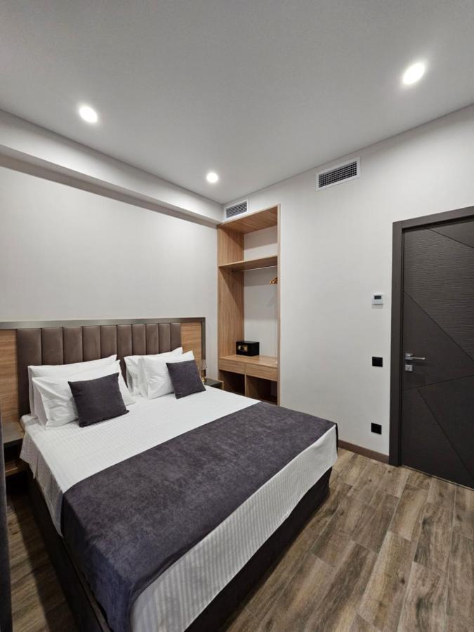 Orion Aparthotel Erevan Exterior foto